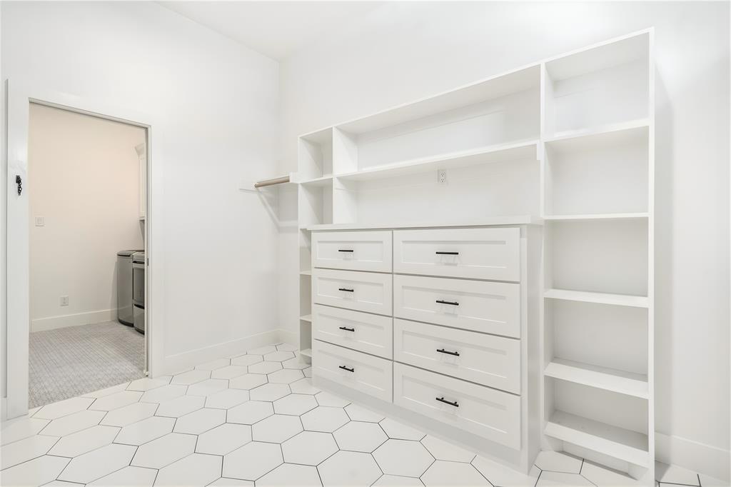 Arnold Hills - Residential