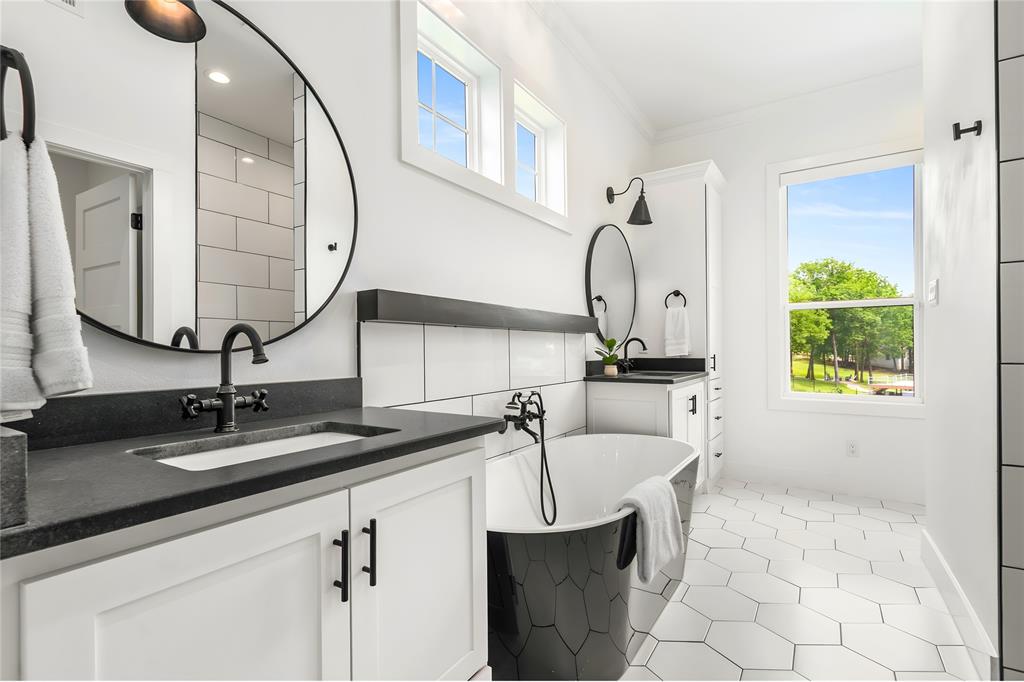 Arnold Hills - Residential