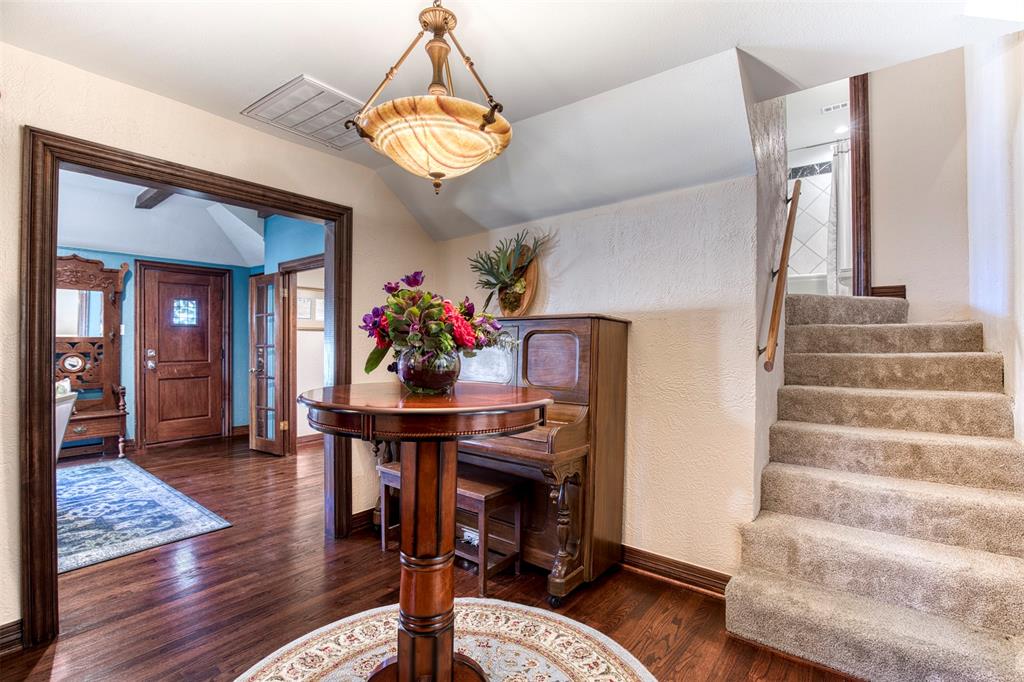 Cochran Heights - Residential