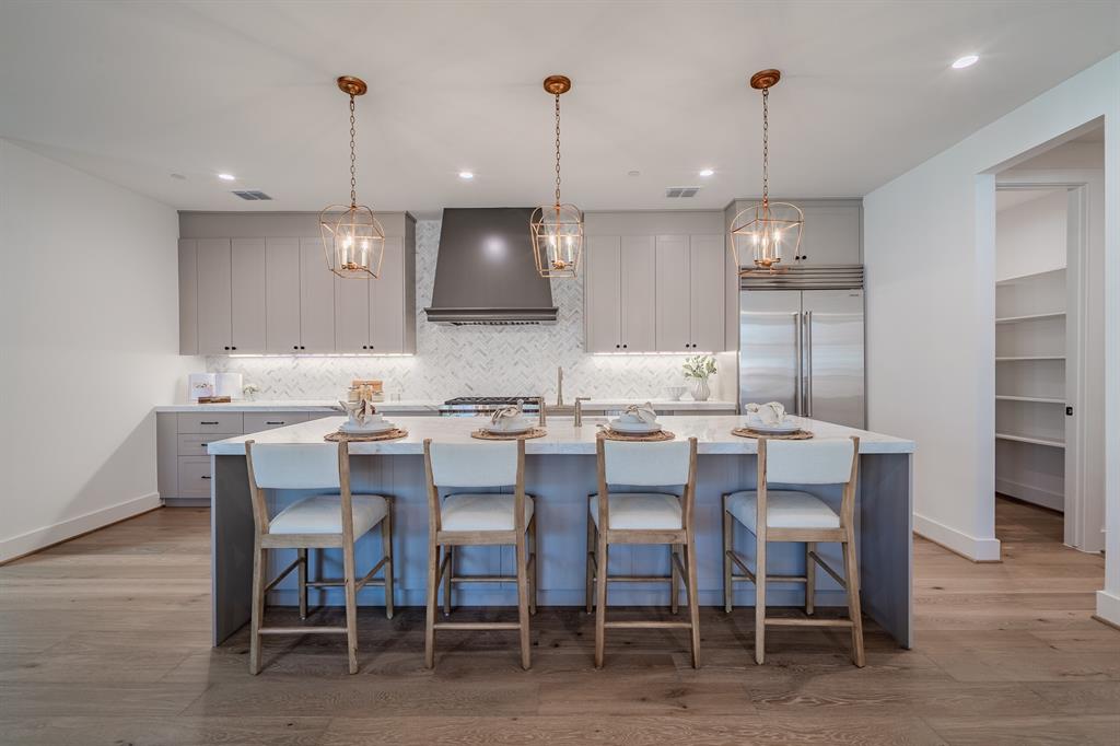 4114 Emerson Avenue 5