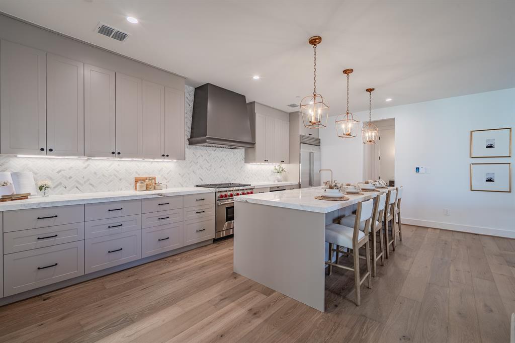 4114 Emerson Avenue 5