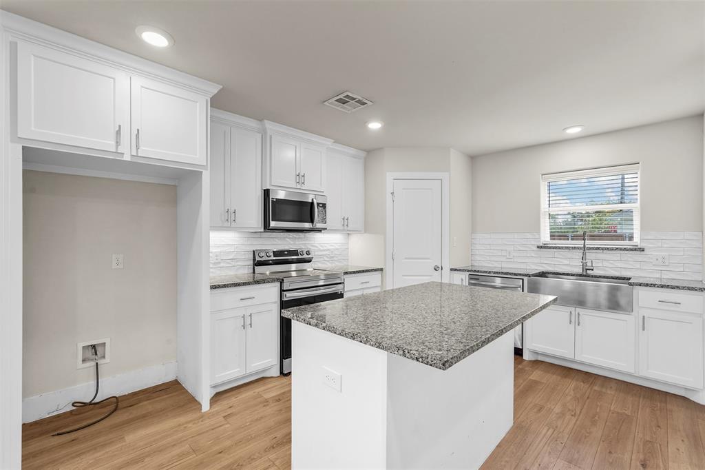 Stone's Corner Add - Residential Lease