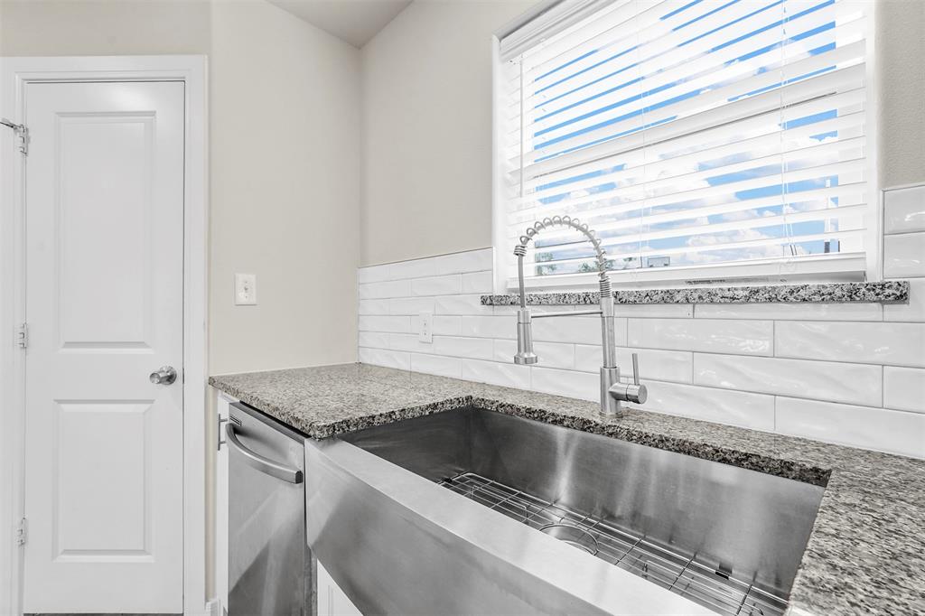 Stone's Corner Add - Residential Lease