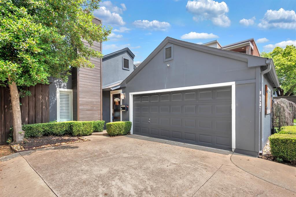 4321 Cabell Drive