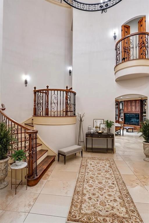 3505 Greystone Court