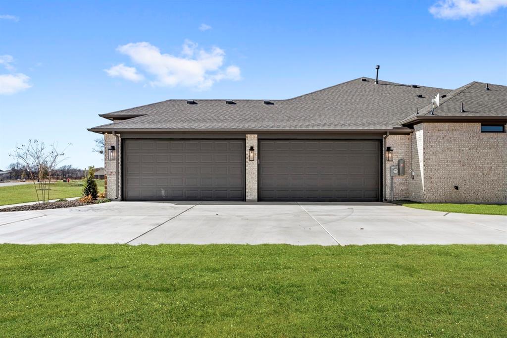 9316 Bluestem Lane