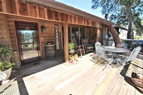 A home in Glen Rose