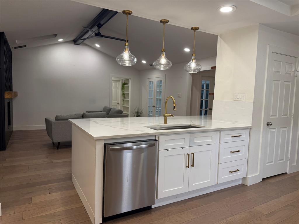 433 Fieldwood Drive
