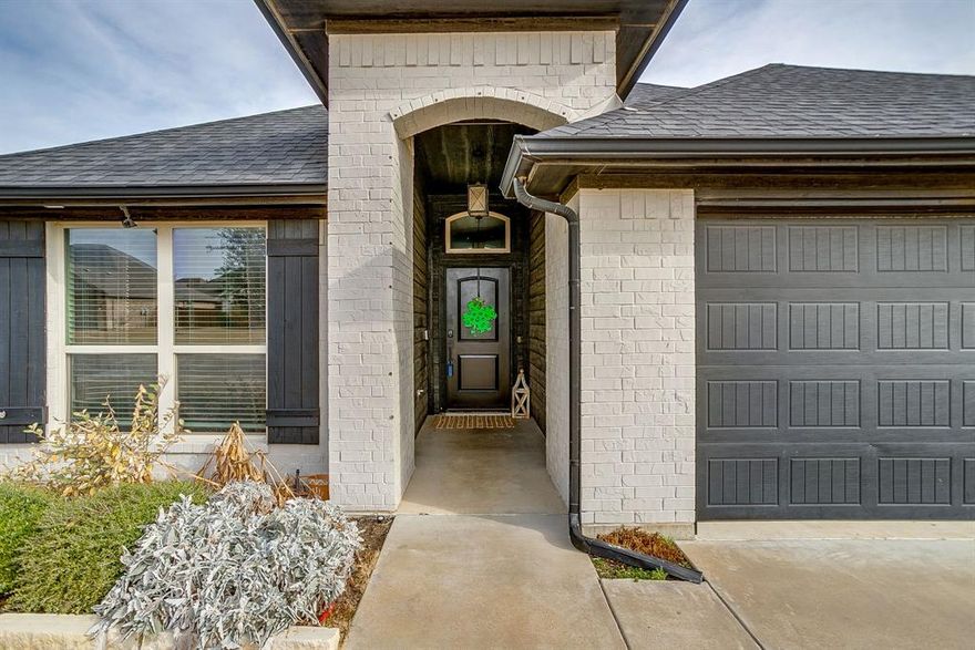 Newer 3,2,2 in Godley ISD. Ceramic wood look tile floor throughout main living areas, Open concept living and kitchen with stainless steel appliances and a huge island great for entertaining. Floor plan has a unique small office just off of the main hall great for the work from home crowd or school projects. This property has been well maintained and is conveniently located within a short drive of the town of Godley with an easy commute to Fort Worth via the Chisolm Trail Parkway.