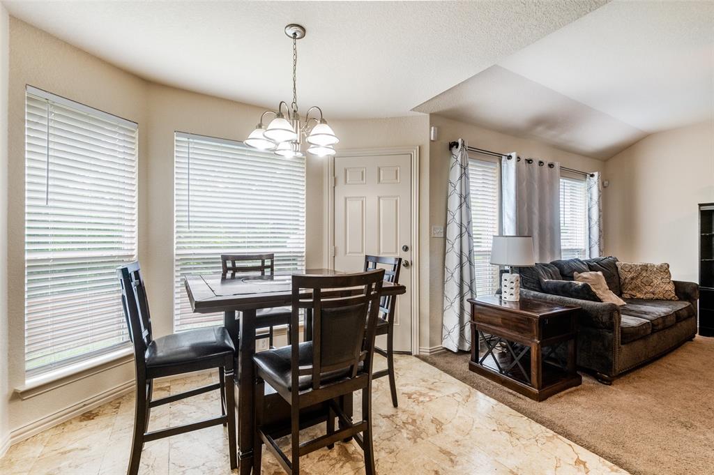 Creekside At Carter Square - Residential