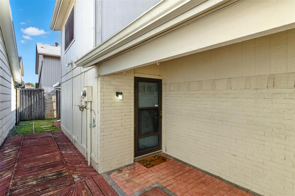 2819 Capella Circle