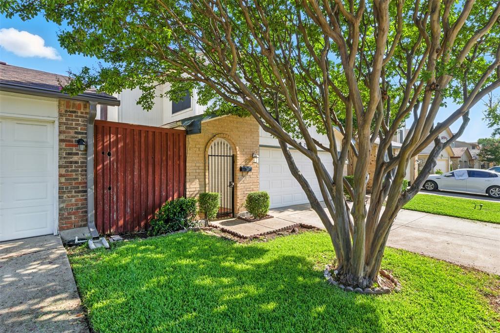 2819 Capella Circle