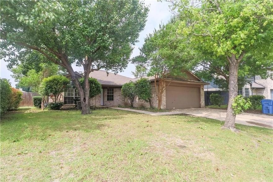 Offered by Caballero Holdings, LTD, MLS #21138461. Move in ready! - New flooring throughout. Recent paint. Vaulted ceilings, Kitchen opens to living area, separate dining, wood flooring in dining and kitchen, fenced yard. Garage door openers. Principal of owner is a Texas Real Estate Broker.