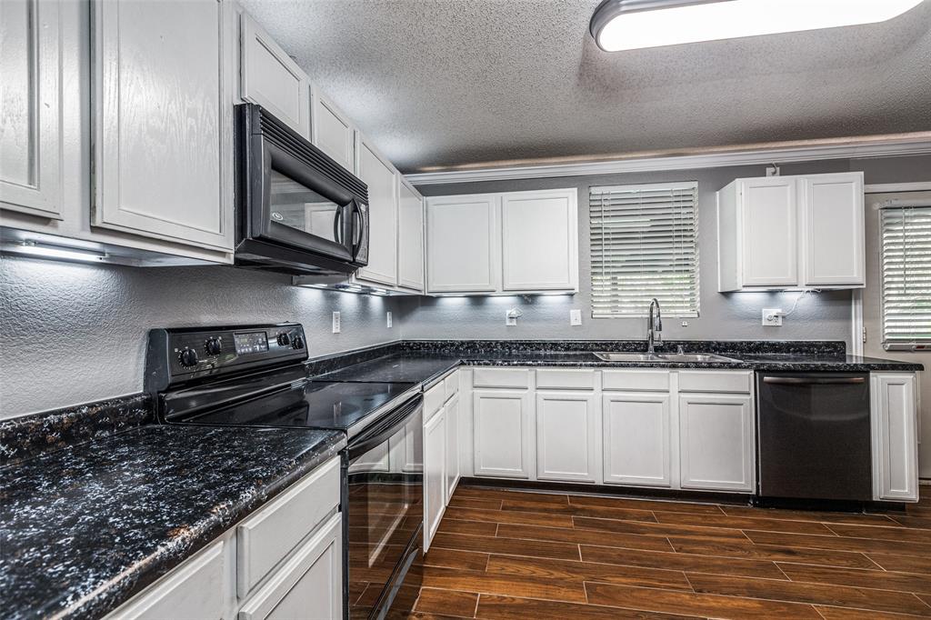 Creek Hollow Ph 1 - Residential Lease