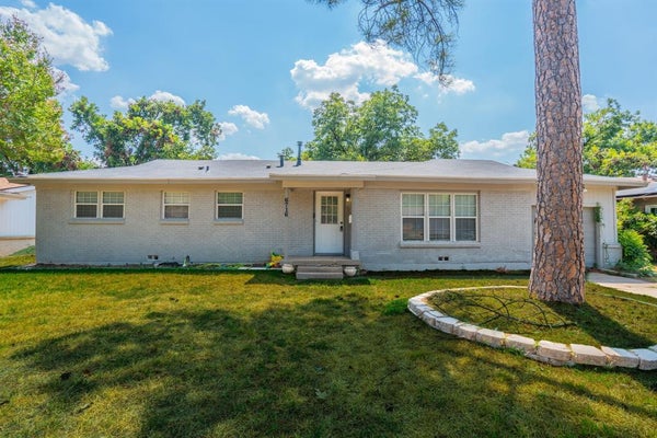 6716 JOHN DR, RICHLAND HILLS, TX 76118 - Image 8a3af38b276cd641369d7acd1a4d4aeb/3097130756