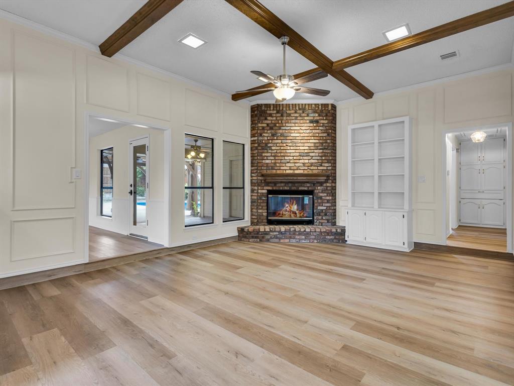 2305 Ridgewood