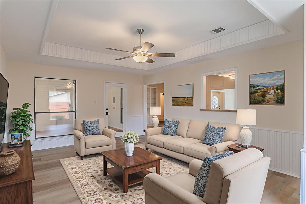 2305 Ridgewood