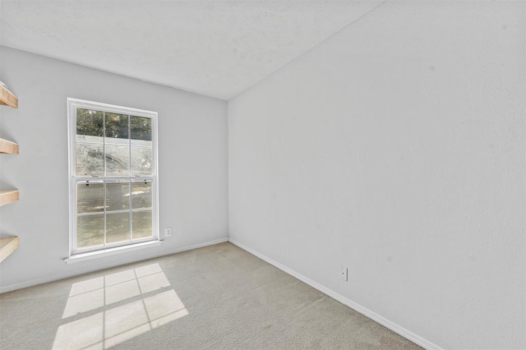 Carrollton, Texas 75007, United States, 4 Bedrooms Bedrooms, ,2 BathroomsBathrooms,Residential,Pending,78381