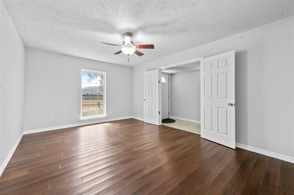 Carrollton, Texas 75007, United States, 4 Bedrooms Bedrooms, ,2 BathroomsBathrooms,Residential,Pending,78381