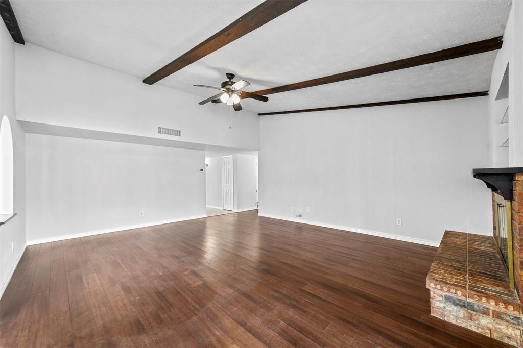 Carrollton, Texas 75007, United States, 4 Bedrooms Bedrooms, ,2 BathroomsBathrooms,Residential,Pending,78381