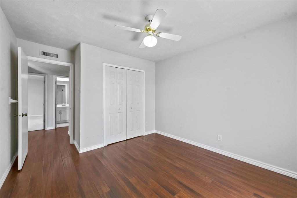 Carrollton, Texas 75007, United States, 4 Bedrooms Bedrooms, ,2 BathroomsBathrooms,Residential,Pending,78381