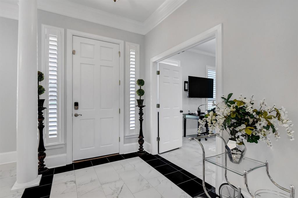 2310 Auburn Court