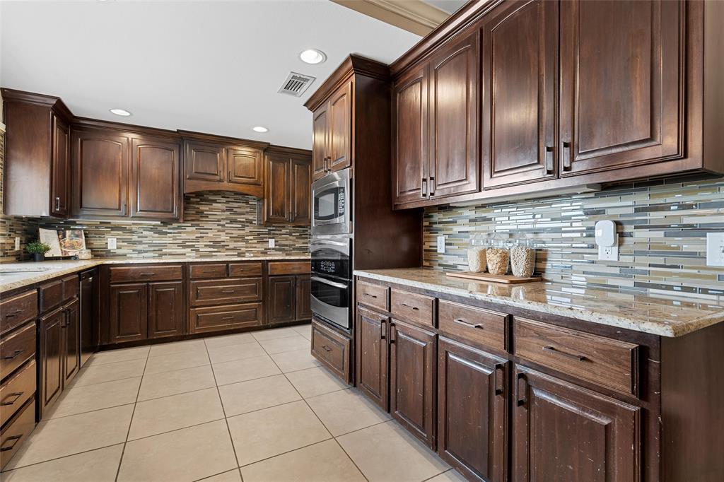 Inverness Place - Residential