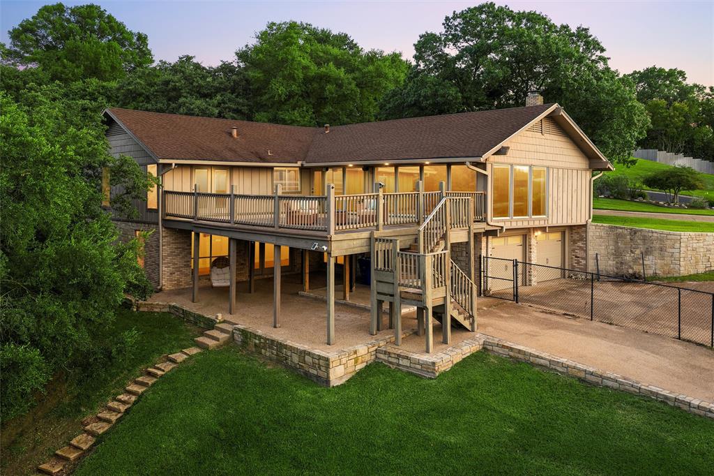 3341 North Ridge Drive