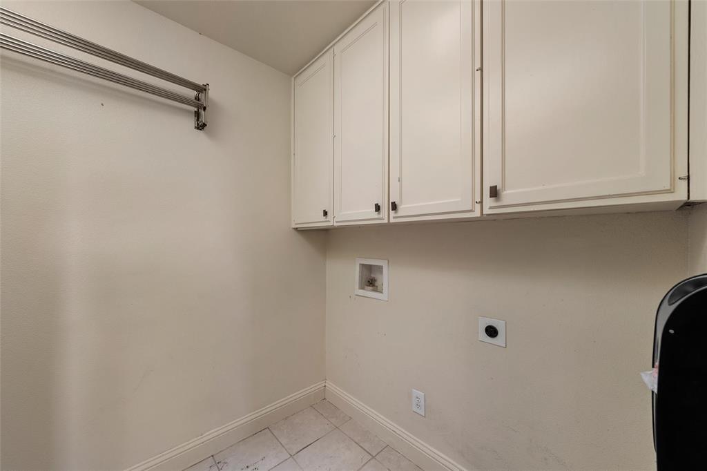 Inverness Place - Residential