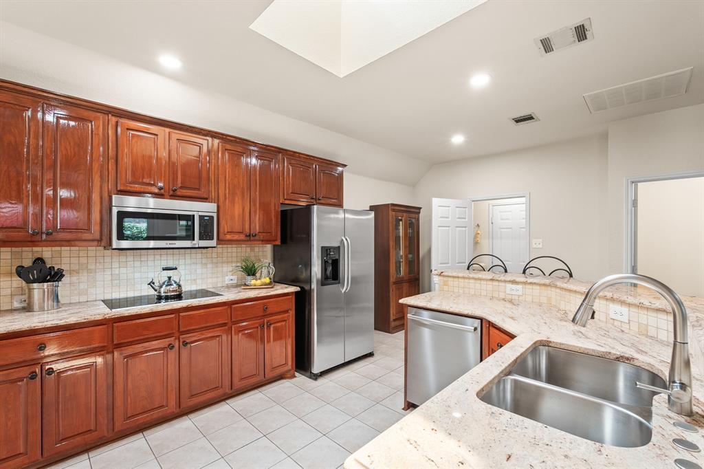 4808 Ridgedale Drive