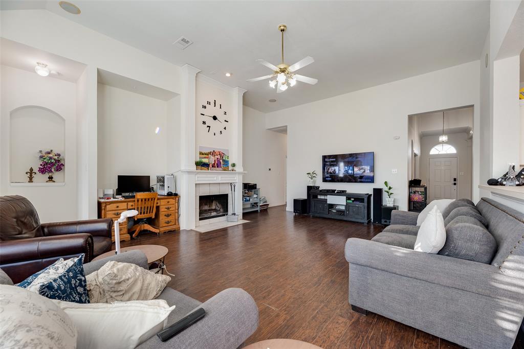 Villages Of Lake Forest Ph II - Residential