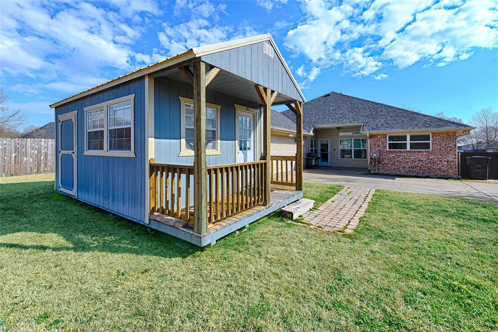 10508 Oak Creek Drive