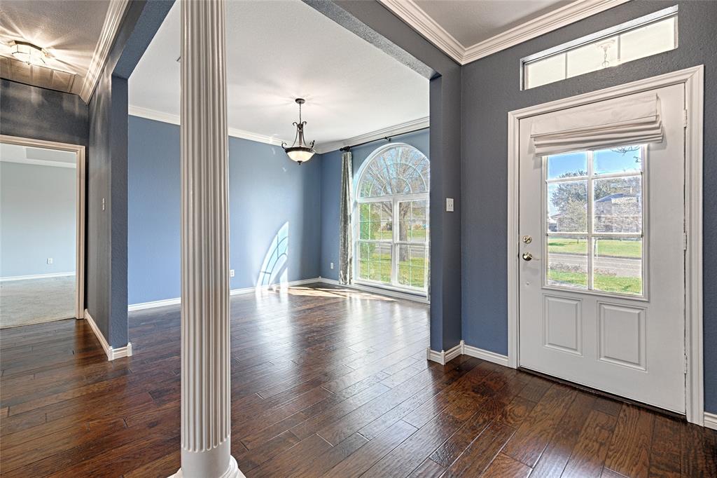 10508 Oak Creek Drive