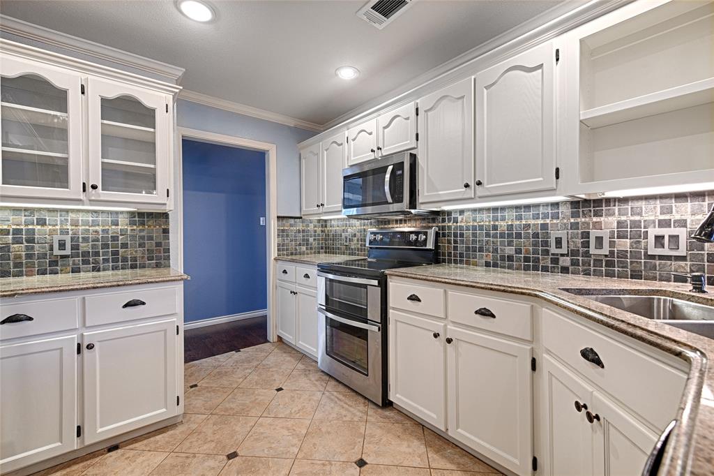 10508 Oak Creek Drive