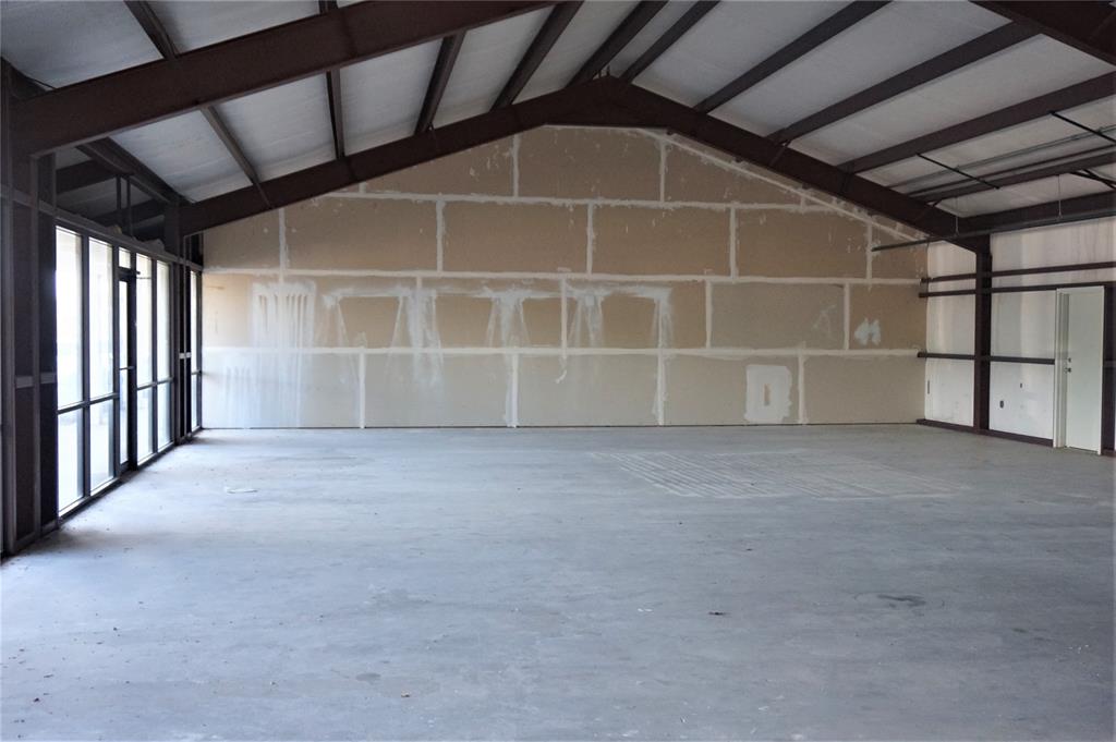 Barnes Kirkpatrick - Commercial Lease