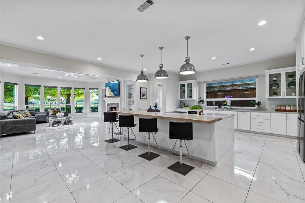 Kingsborough In Old Shepard Place - Residential