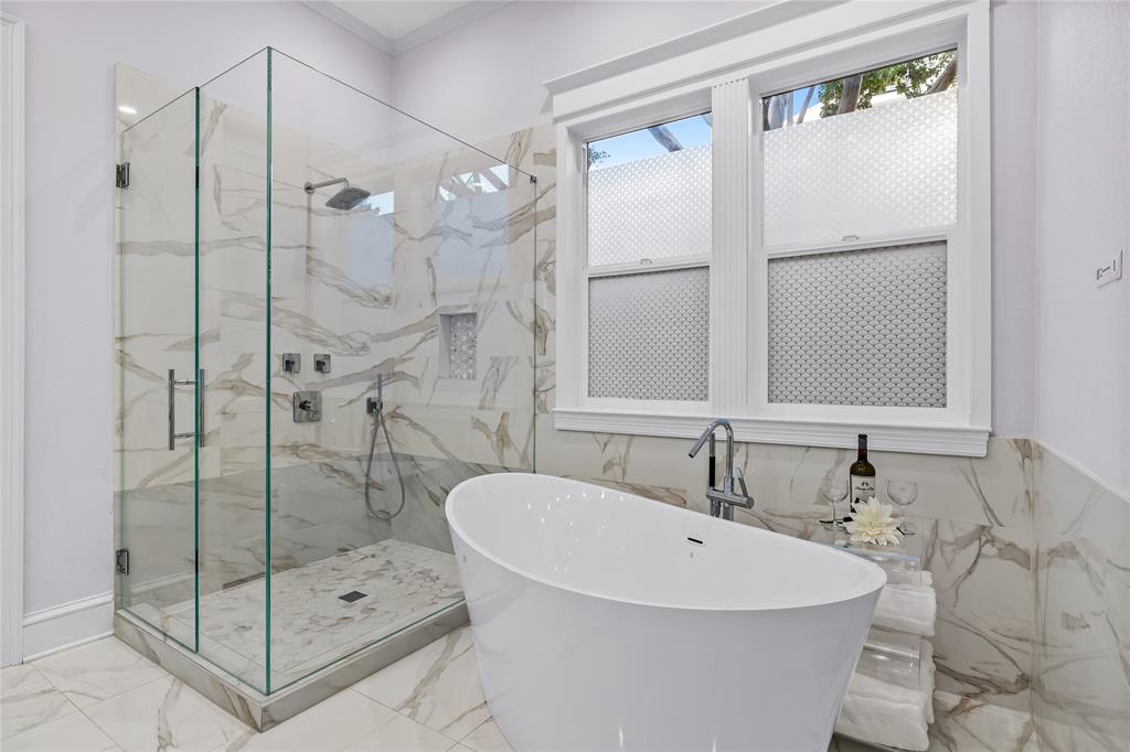 Kingsborough In Old Shepard Place - Residential