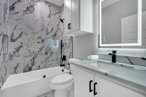 Tiny photo for 403 Santa Fe Street, Alvarado, TX 76009 (MLS # 21101462)