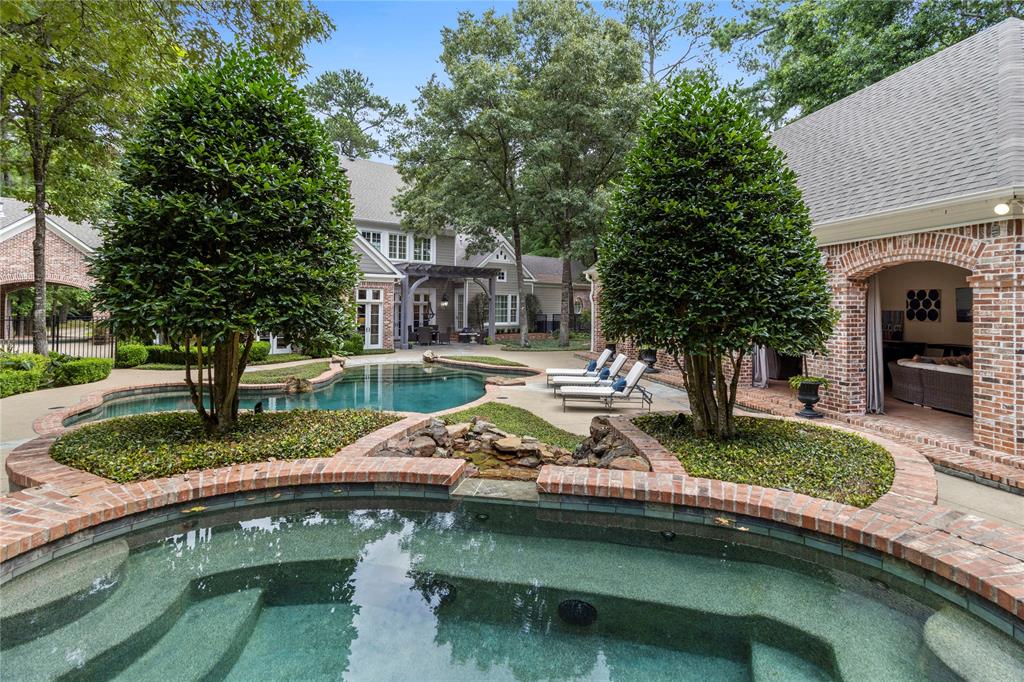 Brighton Creek Woods - Residential