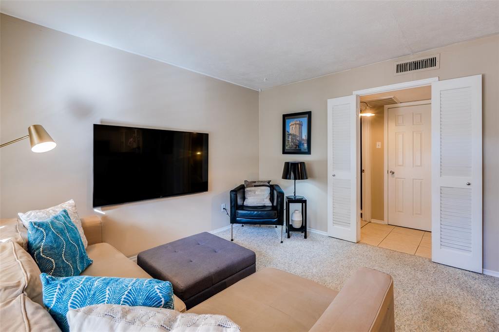 Carondelet Condo - Residential Lease