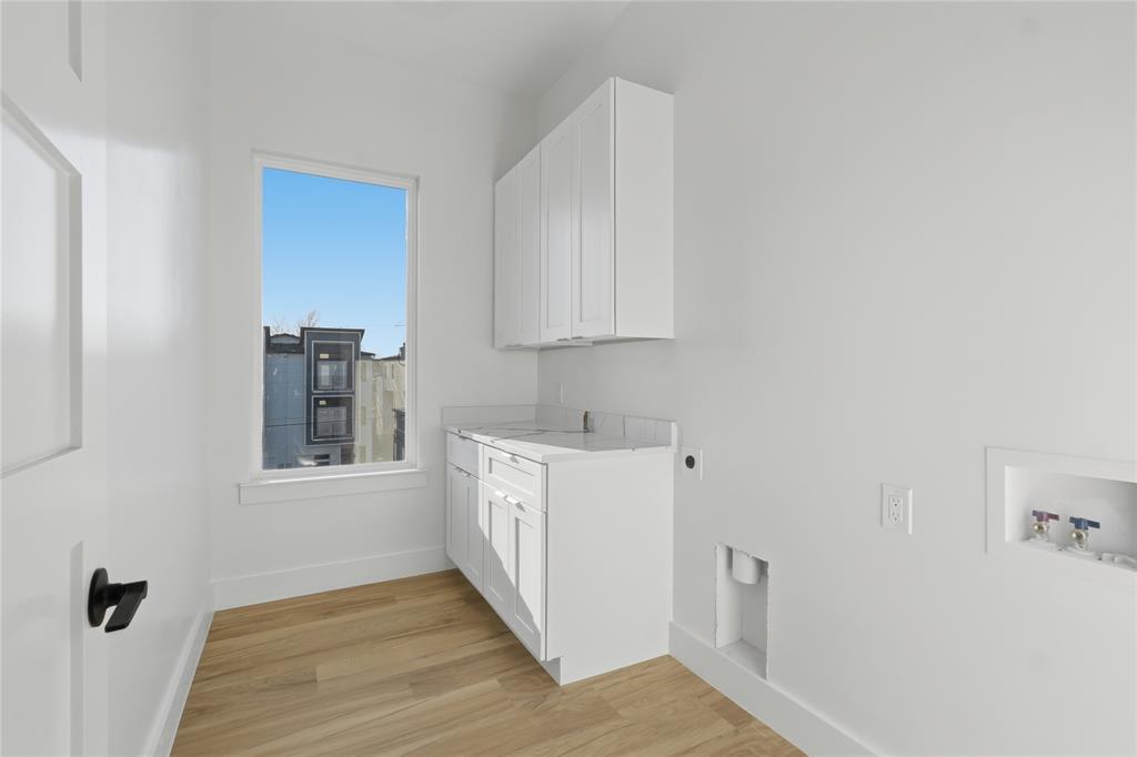 Z E Coombs West End - Residential