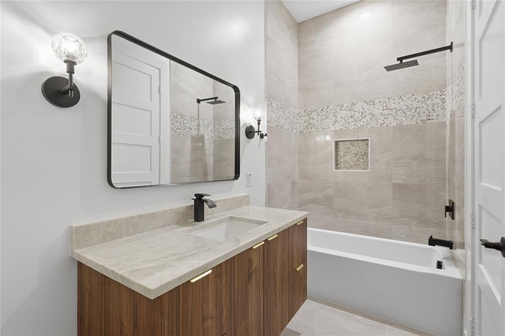 Z E Coombs West End - Residential