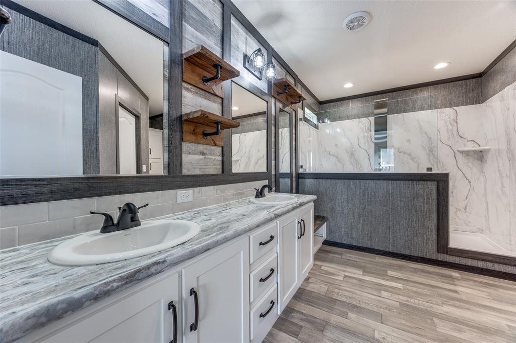 Hamilton J - Residential