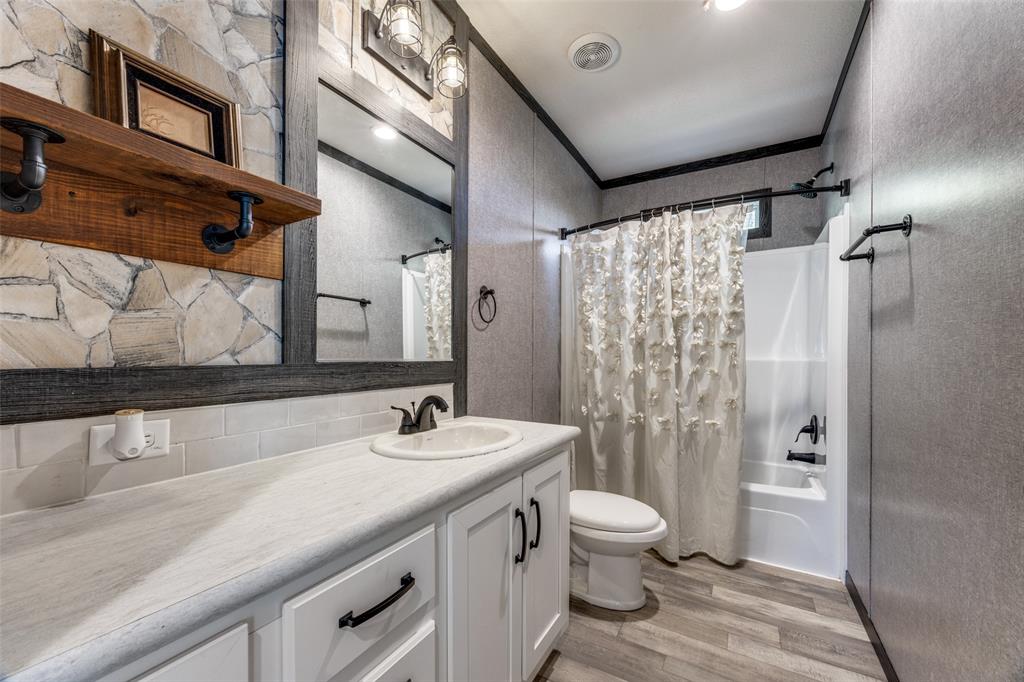 Hamilton J - Residential