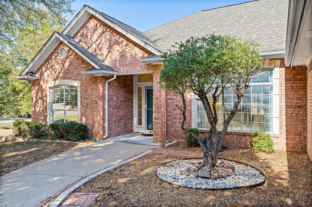 6100 N Waverly Court