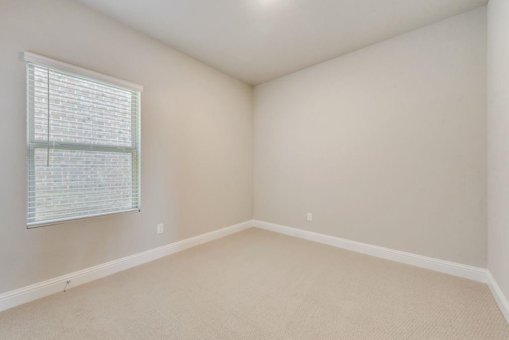 Bryant Farms Ph 1 - Residential Lease