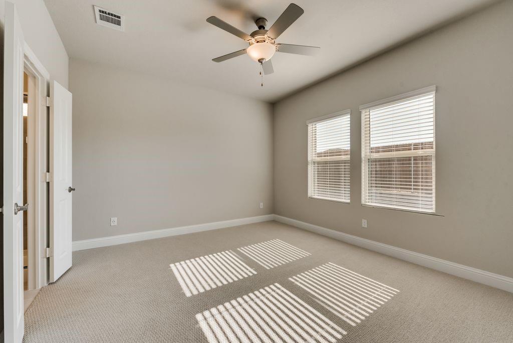 Bryant Farms Ph 1 - Residential Lease