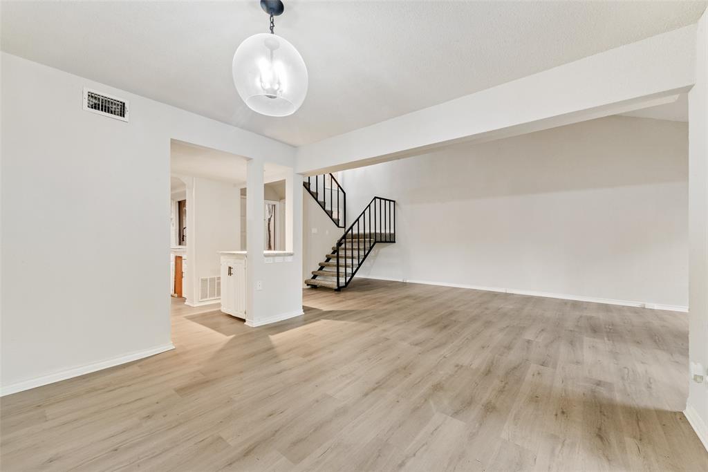 Oakbrook On Brookhaven Ph 01 - Residential