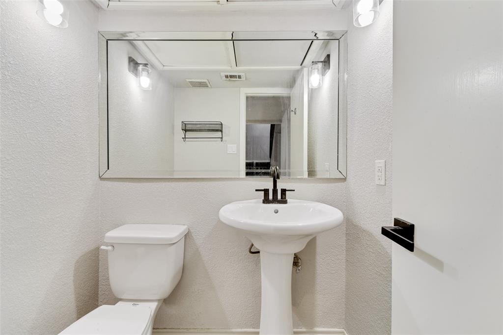 Oakbrook On Brookhaven Ph 01 - Residential