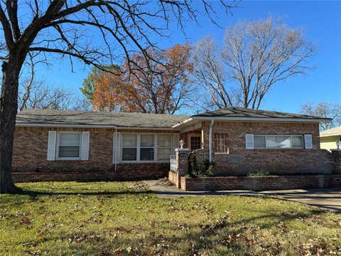 Photo of 1408 N Ricketts Street, Sherman, TX 75092 (MLS # 21346271)